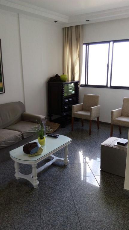 2/4 Farol Da Barra Apartment